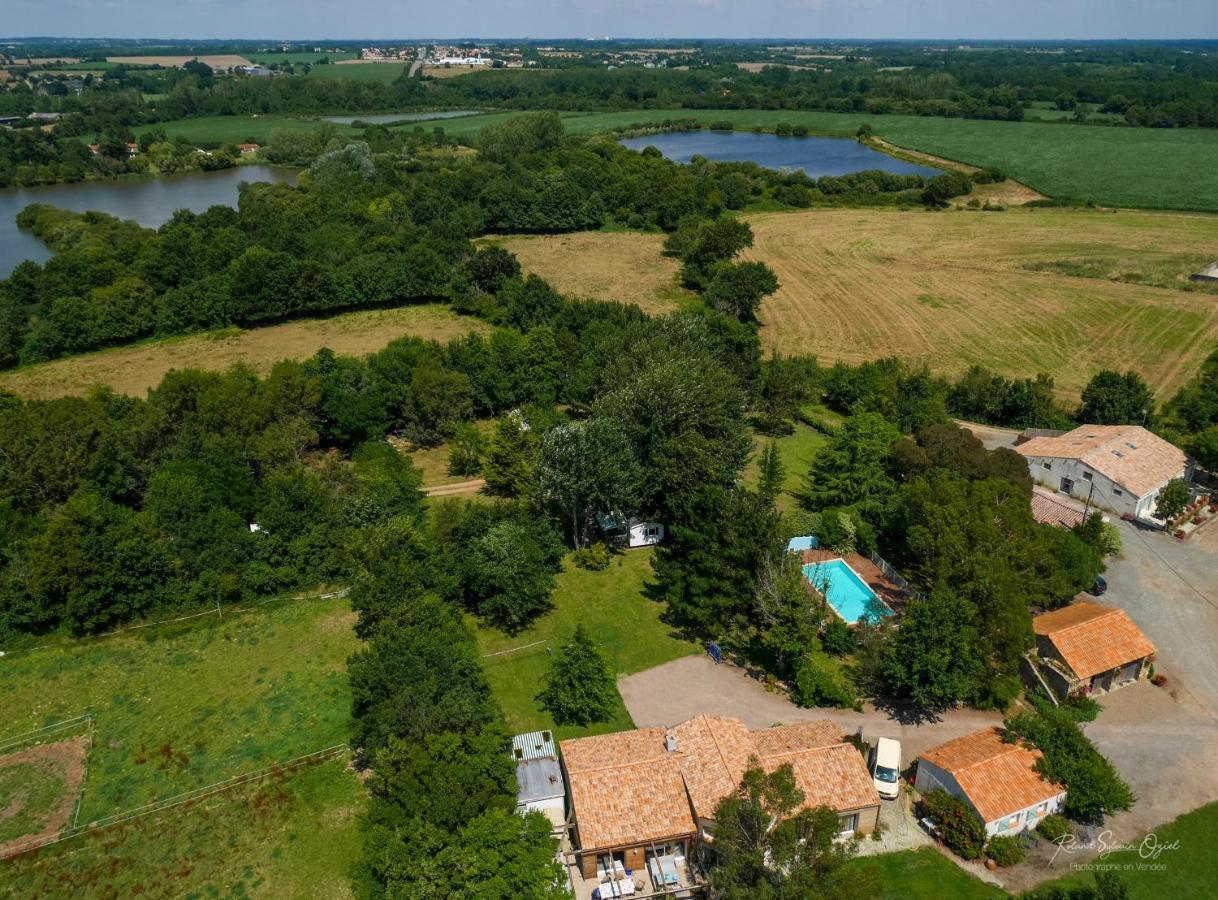 Holiday home Domaine Les Rousselieres *